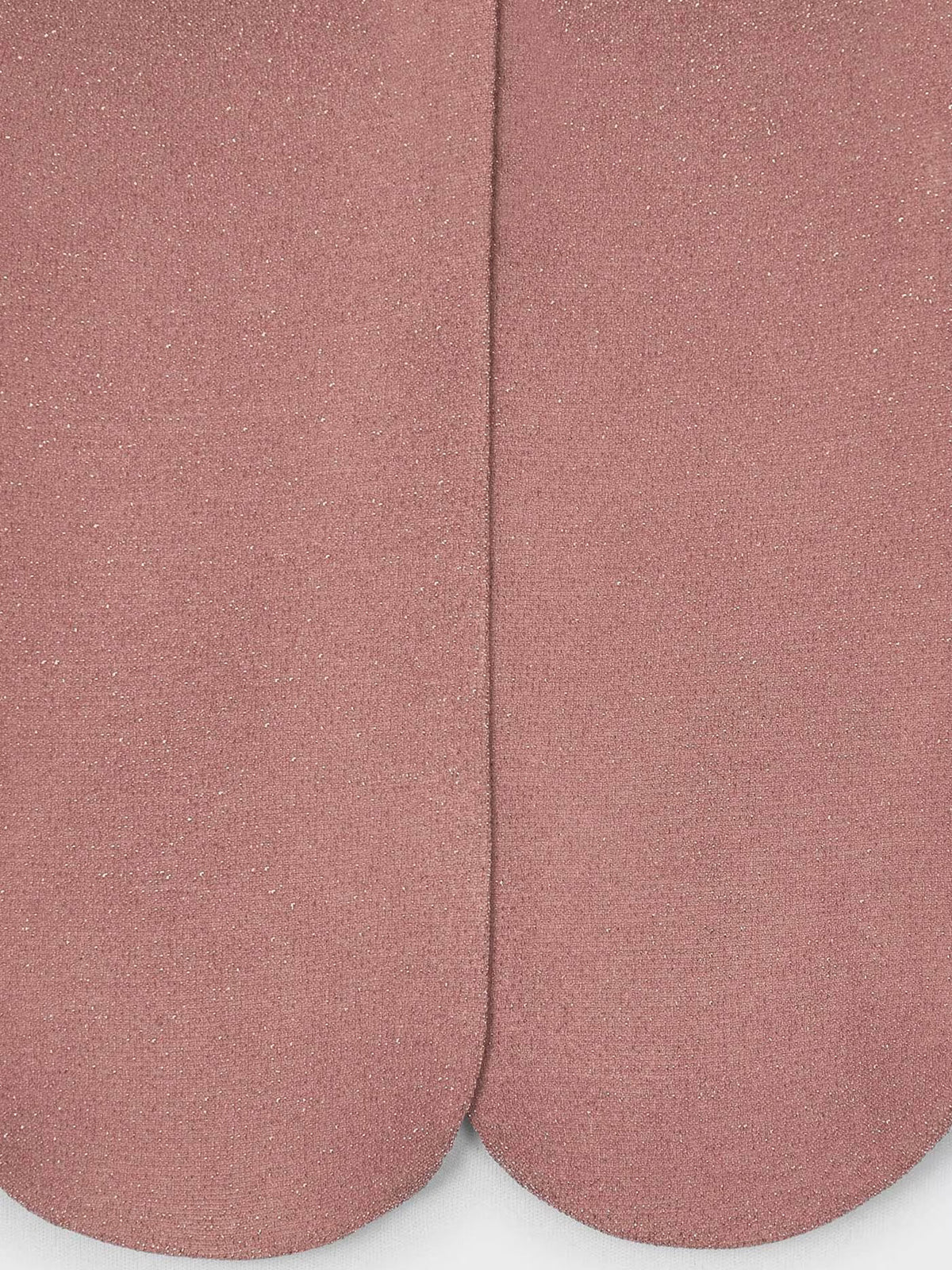 10255746-620_2.jpg