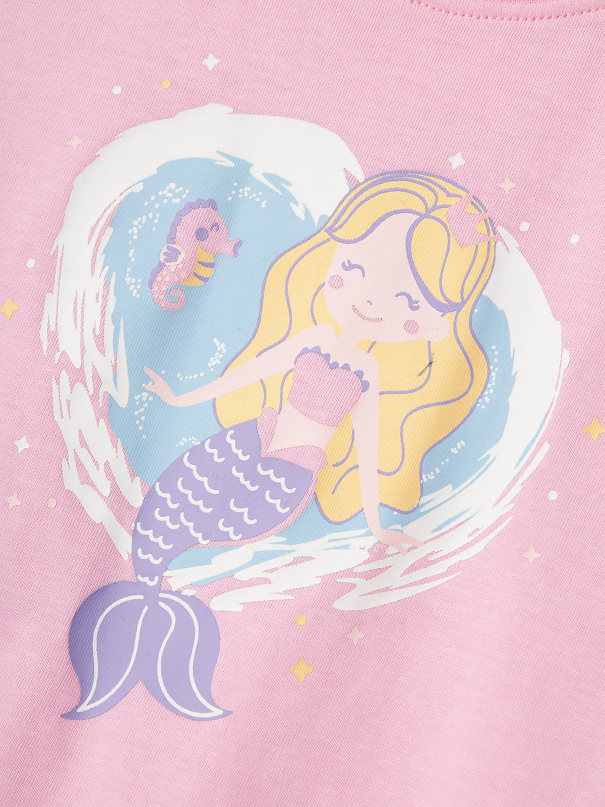 10249041-581_3.jpg