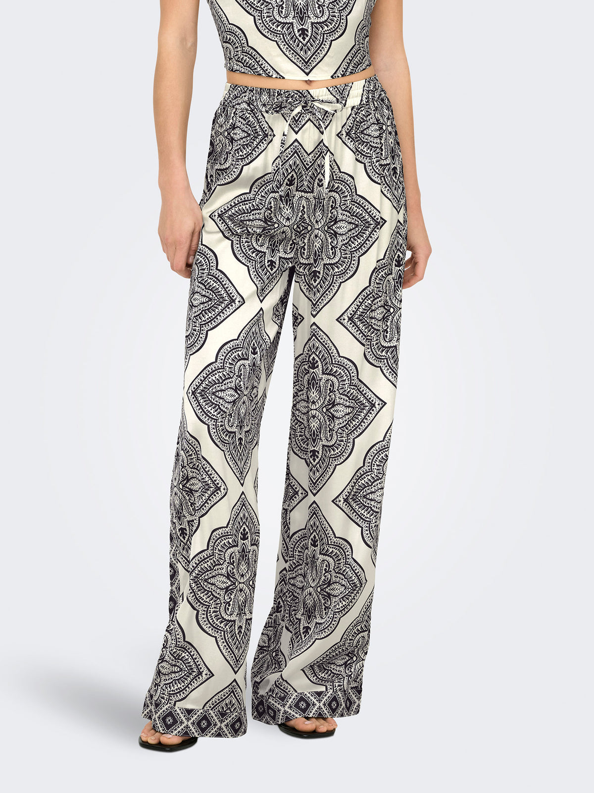 Γυναικείο παντελόνι εμπριμέ ONLHAIRON HW PULL-UP PANT WVN 15350658 | 15350658