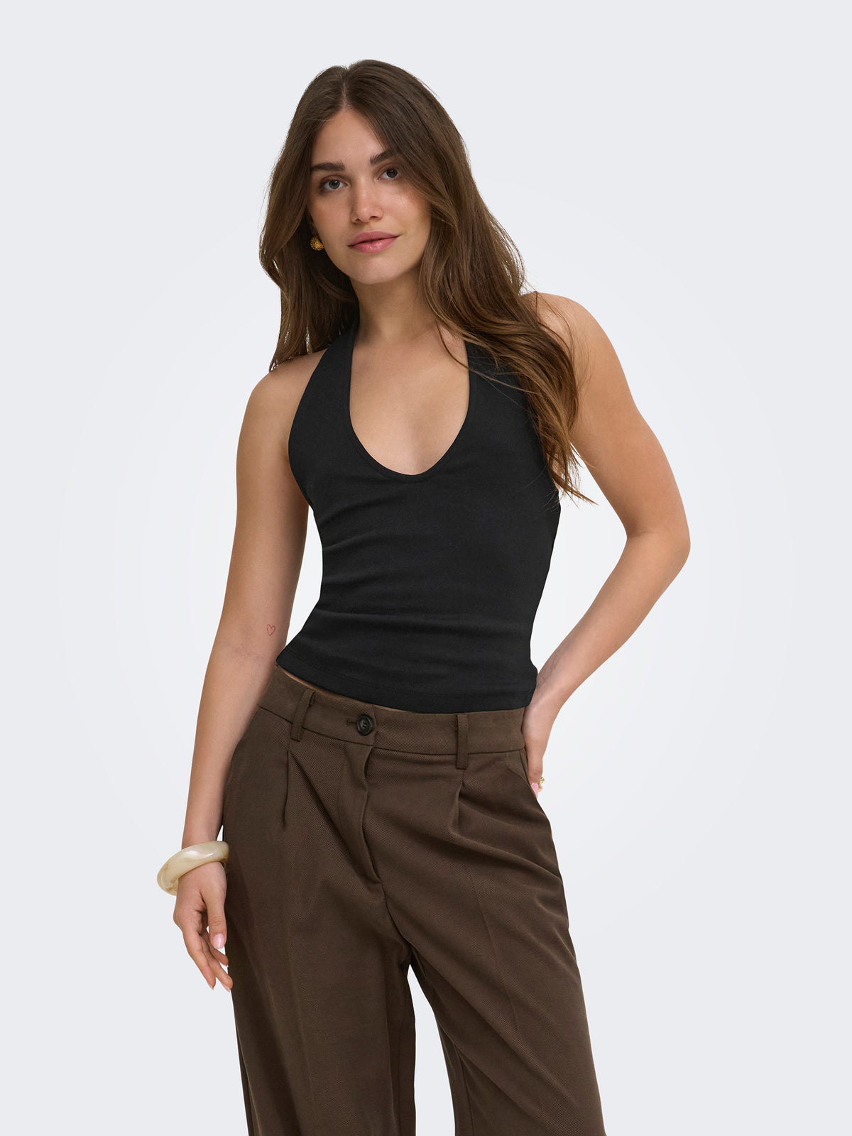 Γυναικεία μπλούζα ve γιακά ONLMALIA S/L TOP BOX JRS 15374843 | 15374843