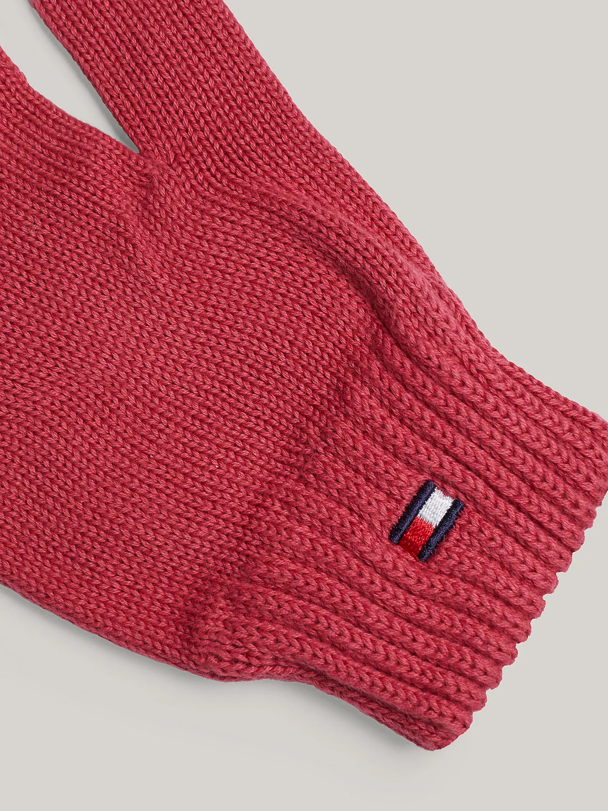 00110208-680_3.jpg