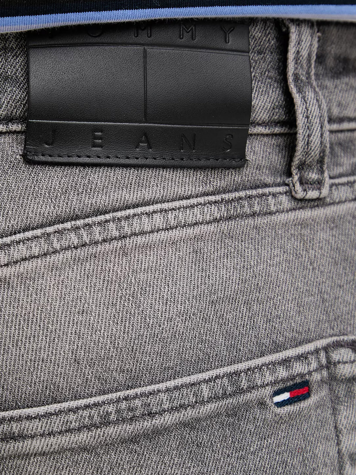 10257558-064_3.jpg