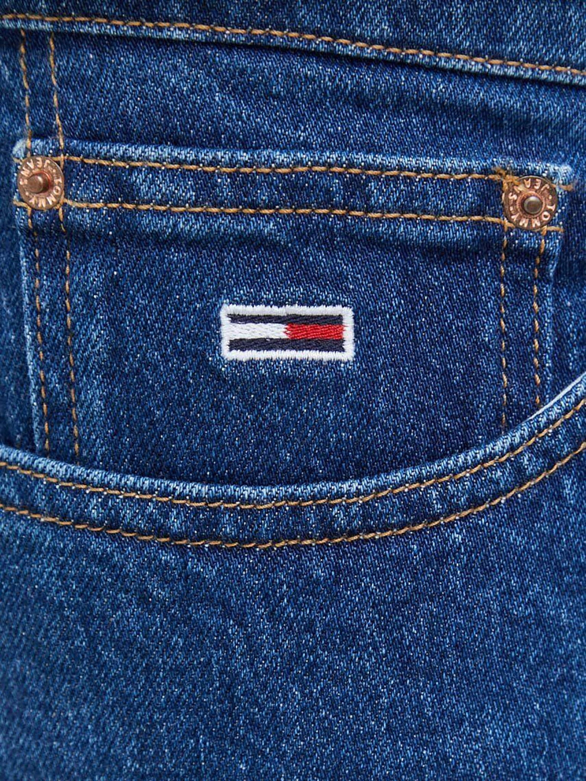 00112376-662_4.jpg
