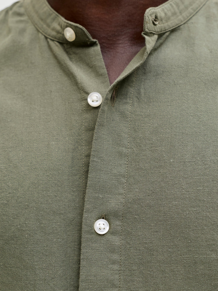 Ανδρικό πουκάμισο λινό JJEBREEZE LINEN BLEND BAND SHIRT L/S 12288601 | 12288601