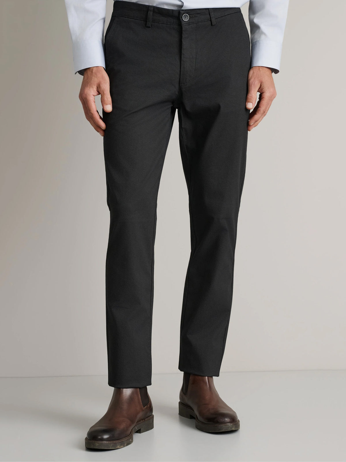 10256710-065_1.jpg