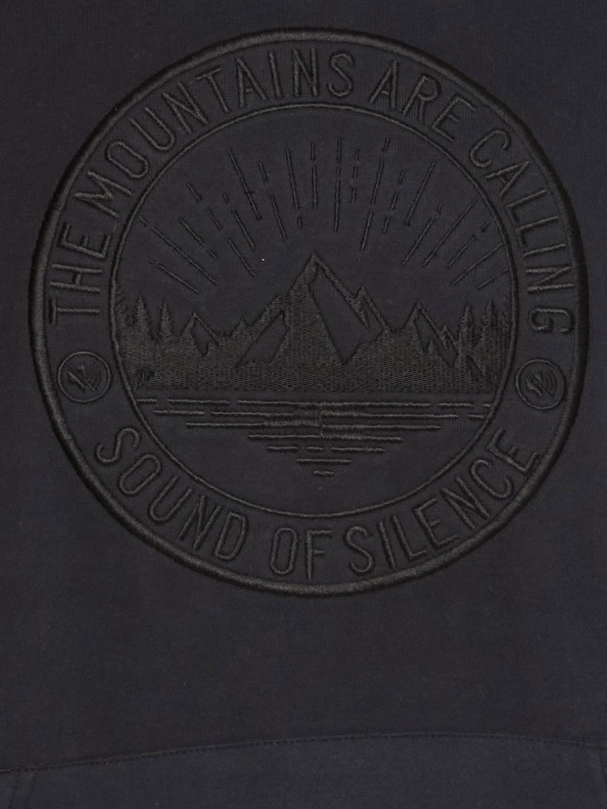 10255991-330_4.jpg