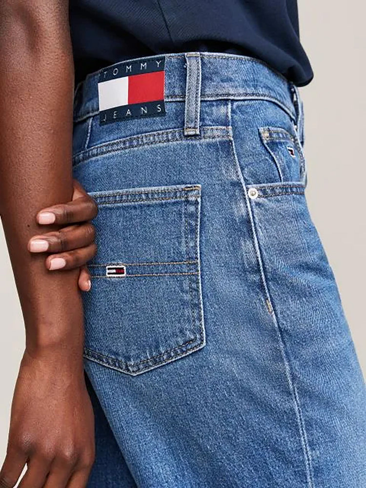 Γυναικείο παντελόνι τζιν MOM JEAN UH TPR CH0130 DW0DW192451A5 | DW0DW192451A5