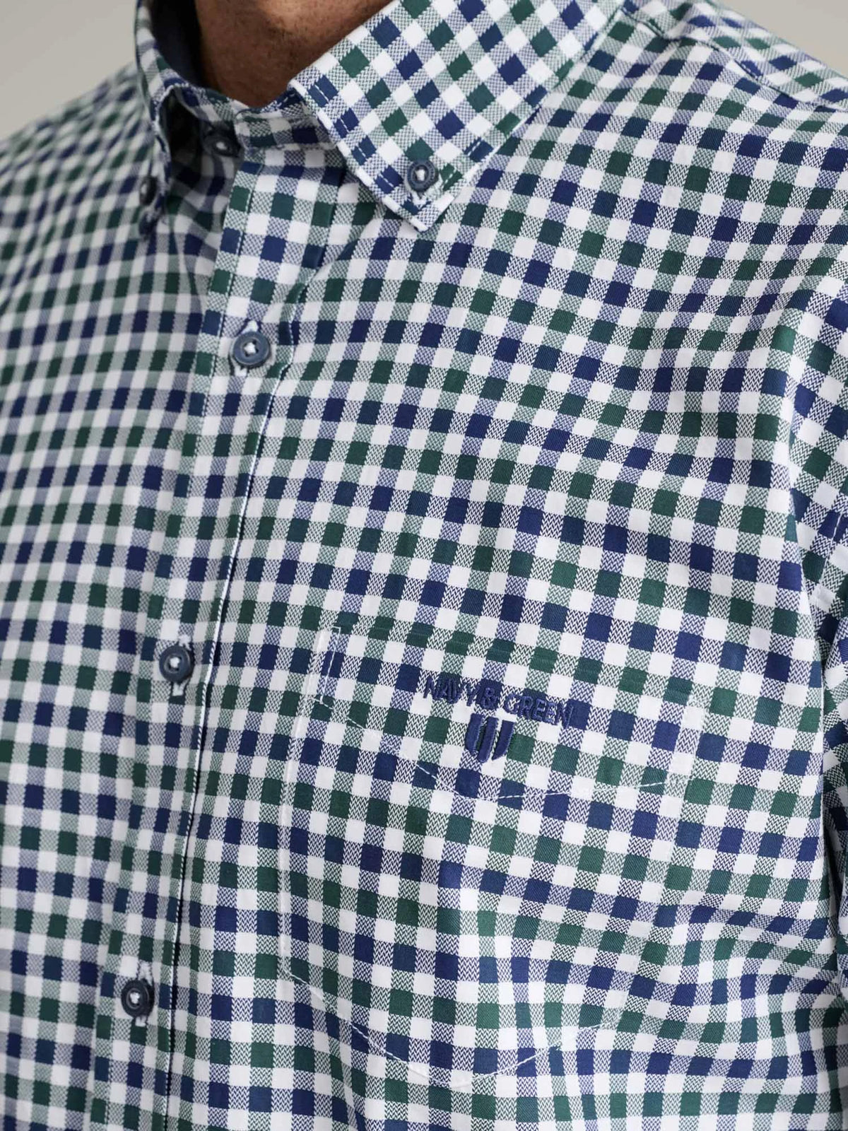 10256942-445_2.jpg