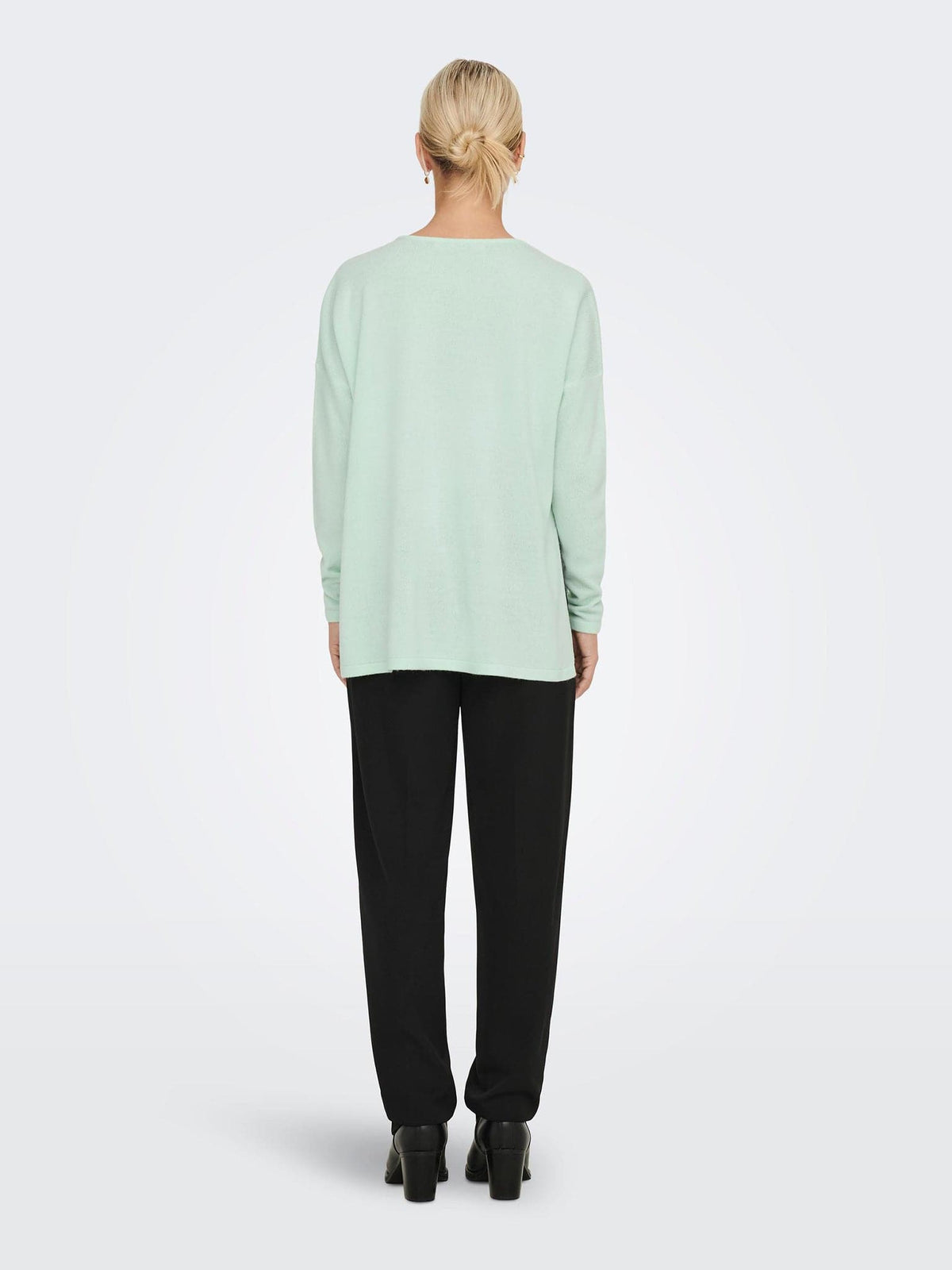 Γυναικεία μπλούζα ONLAMALIA LS V-NECK CC KNT 15219642 | 15219642