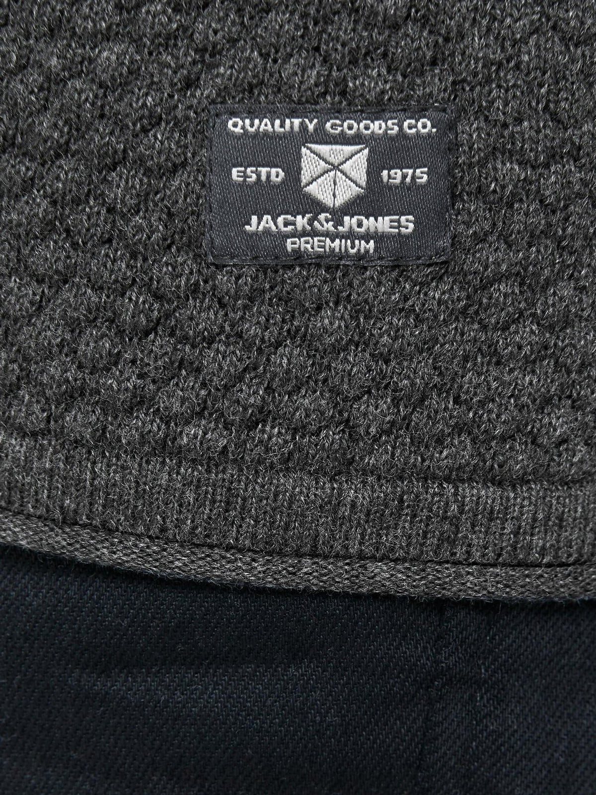 00092525-064_2.jpg